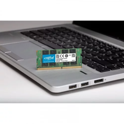 Оперативная память 8GB SODIMM DDR4-2400 Crucial (CT8G4SFD824A) 