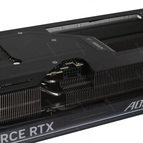 Видеокарта GIGABYTE GeForce RTX 5070 AORUS MASTER (GV-N5070AORUS M-12GD) 