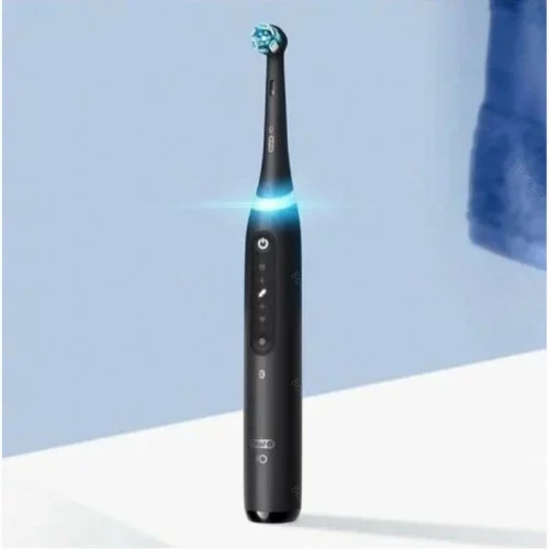Зубная щетка электрическая Braun Oral-B iO 5 Matte Black 