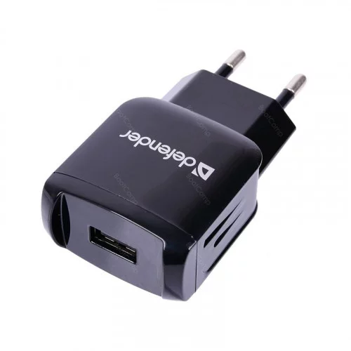 Сетевое зарядное устройство Defender EPA-02 чёрный 83838 