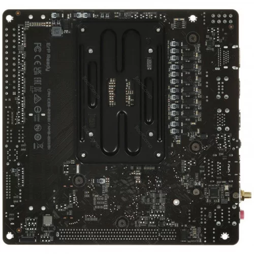 Материнская плата GIGABYTE B650I AX 
