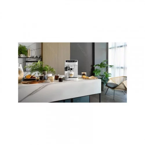 Кофемашина DeLonghi Magnifica Plus ECAM320.60.W 