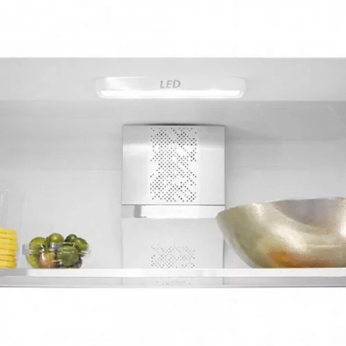 Холодильник встраиваемый Whirlpool SP40 812 EU 2 