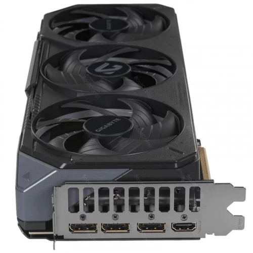 Видеокарта GIGABYTE GeForce RTX 5070 GAMING OC (GV-N5070GAMING OC-12GD) 